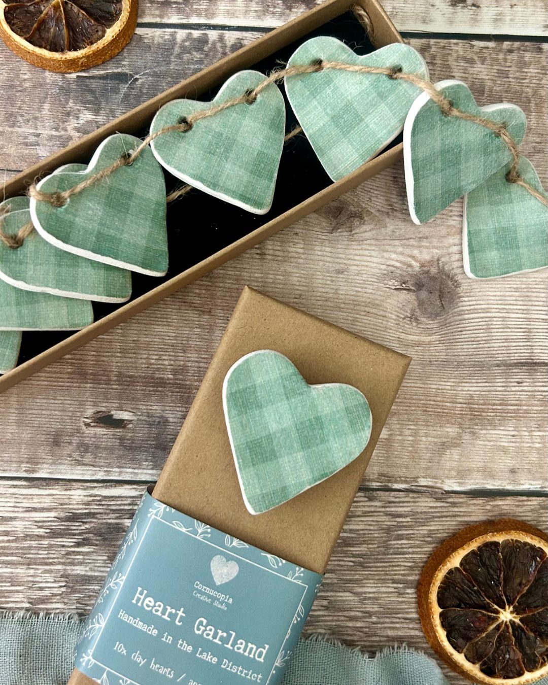 Country Check Christmas Garland
