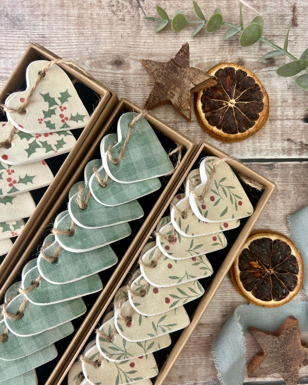 Country Check Christmas Garland