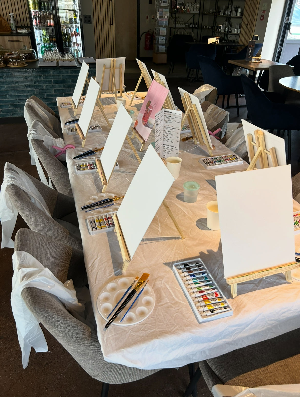 Festive Paint & Sip Evening